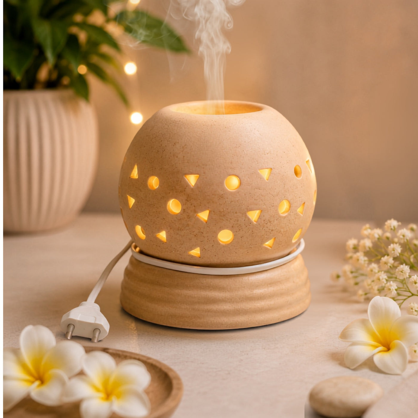 Dot & Triangle Sphere Electric Aroma Diffuser (14.5x14.3cm)